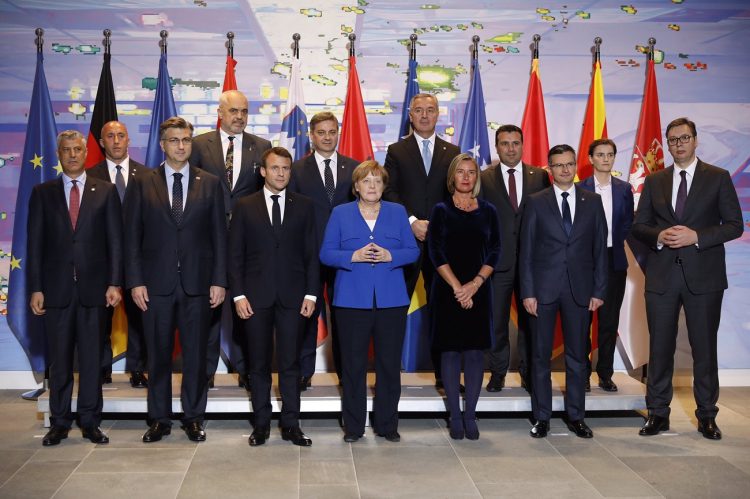 Berlin, 29. aprila 2019 - Samit o Zapadnom Balkanu u Berlinu nastavljen je veceras radnom vecerom, koju su za lidere iz regiona priredili domacini sastanka, nemacka kancelarka Angela Merkel i francuski predsednik Emanuel Makron. FOTO TANJUG / MARINA MAKSIMOVIC / bb *** Local Caption ***