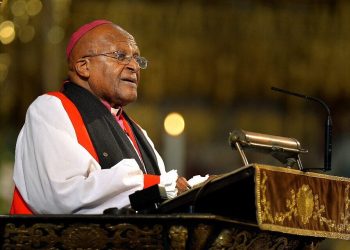 (FILES) In this file photo taken on March 03, 2014 South African Archbishop Desmond Tutu speaks during a memorial service for former South African president Nelson Mandela at Westminster Abbey in London. - South African anti-apartheid icon Desmond Tutu, described as the country's moral compass, died on December 26, 2021, aged 90, President Cyril Ramaphosa said. (Photo by JOHN STILLWELL / POOL / AFP)