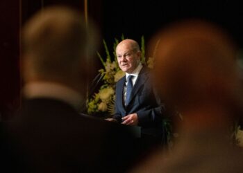 10 November 2023, Berlin: German Chancellor Olaf Scholz speaks at the end of a two-day Bundeswehr conference. Photo: Christophe Gateau/dpa