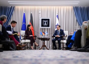 President of Israel Izchak Herzog (R) meets with German Foreign Minister Annalena Baerbock for talks at the presidential palace. Photo: Bernd von Jutrczenka/dpa