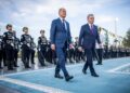 Uzbekistan's President Shavkat Mirziyoyev receives German Chancellor Olaf Scholz (L) with military honors in Samarkand. Photo: Michael Kappeler/dpa