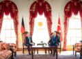 German Chancellor Olaf Scholz and Turkish President Recep Tayyip Erdogan show their faces at the start of their meeting in Istanbul. Photo: Guido Bergmann/Bundesregierung/dpa - ACHTUNG: Nur zur redaktionellen Verwendung im Zusammenhang mit der aktuellen Berichterstattung und nur mit vollständiger Nennung des vorstehenden Credits