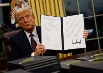 WASHINGTON, DC - JANUARY 20: President Donald Trump signs executive orders in the Oval Office on January 20, 2025 in Washington, DC.  Trump takes office for his second term as the 47th president of the United States. (Photo by Anna Moneymaker/Getty Images)